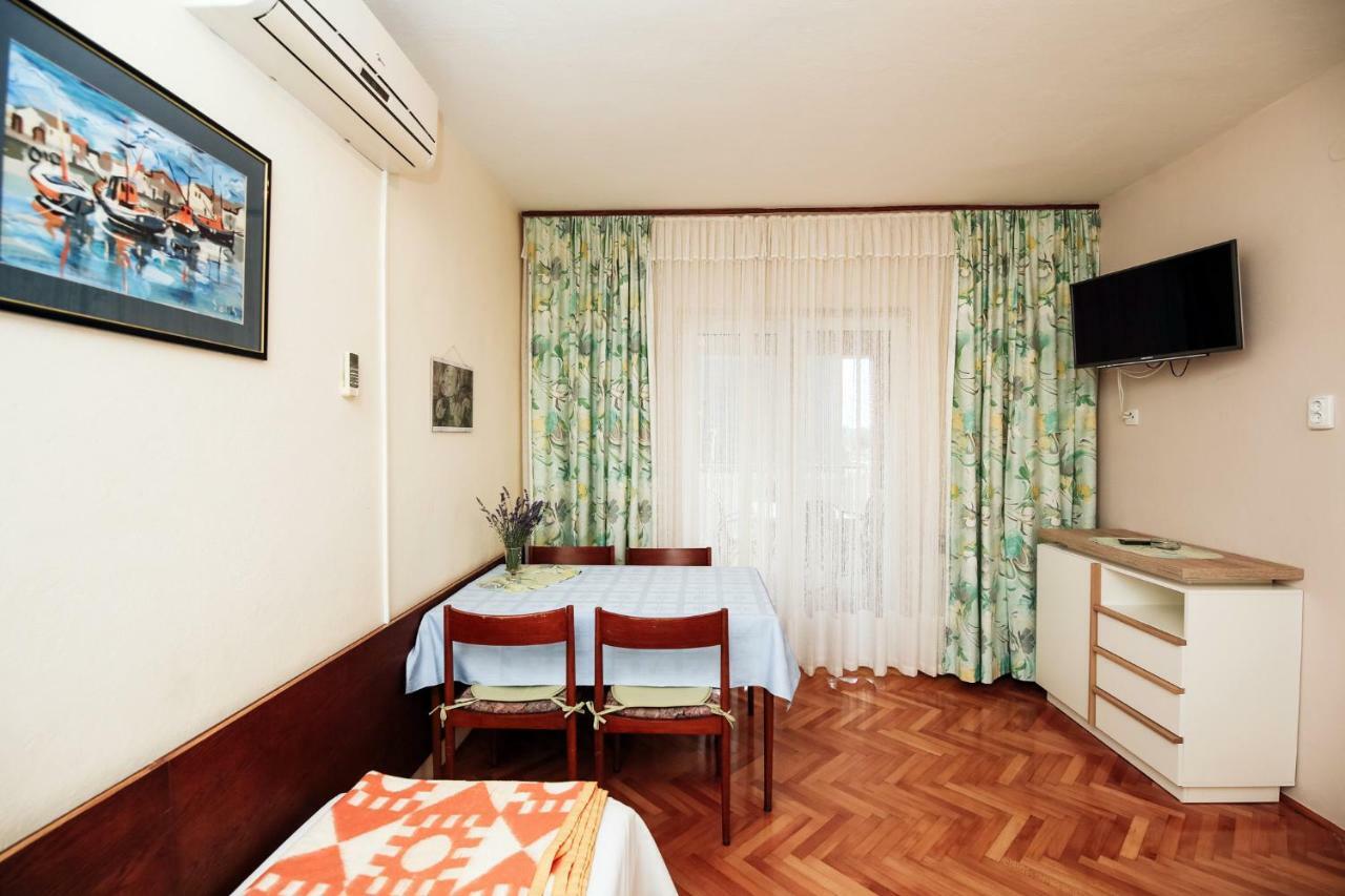 Apartments & Rooms Peranic Новаля Екстер'єр фото